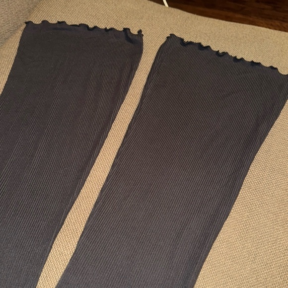 No Boundaries womens black ribbed flare pants casual dressy bottoms Medium (7-9) - Picture 2 of 8